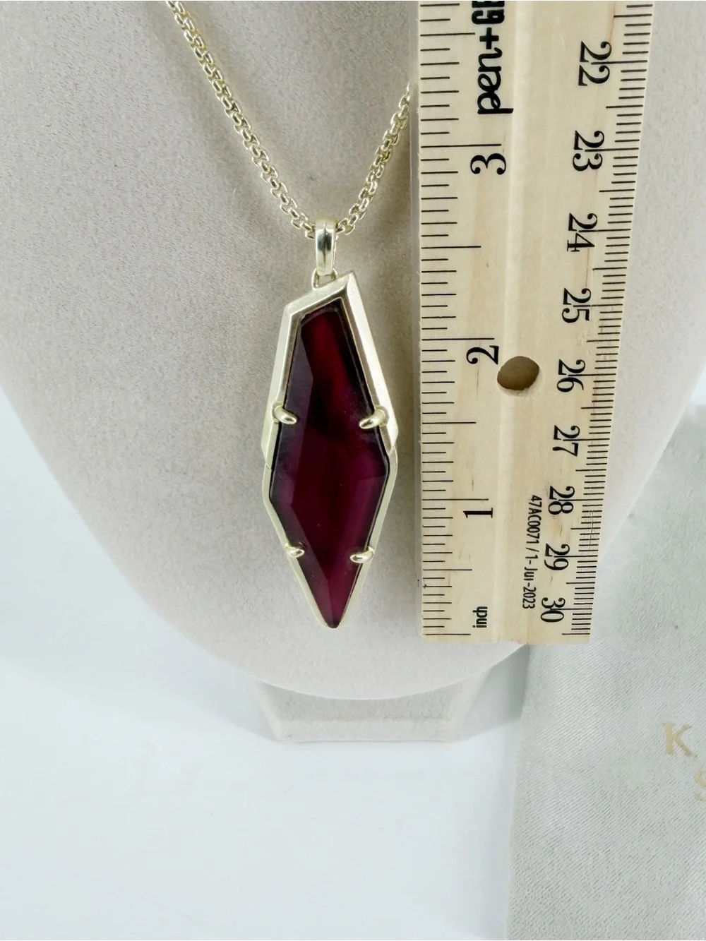 Kendra Scott Damon Gold Necklace Long Maroon Jade